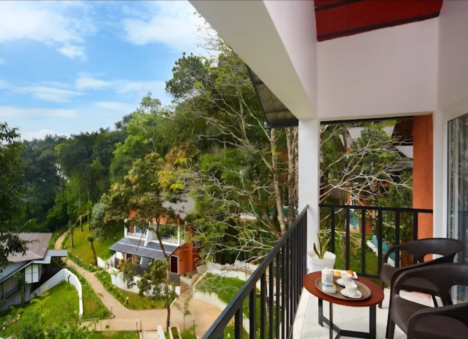 Era Luxury Resort Munnar by Stride