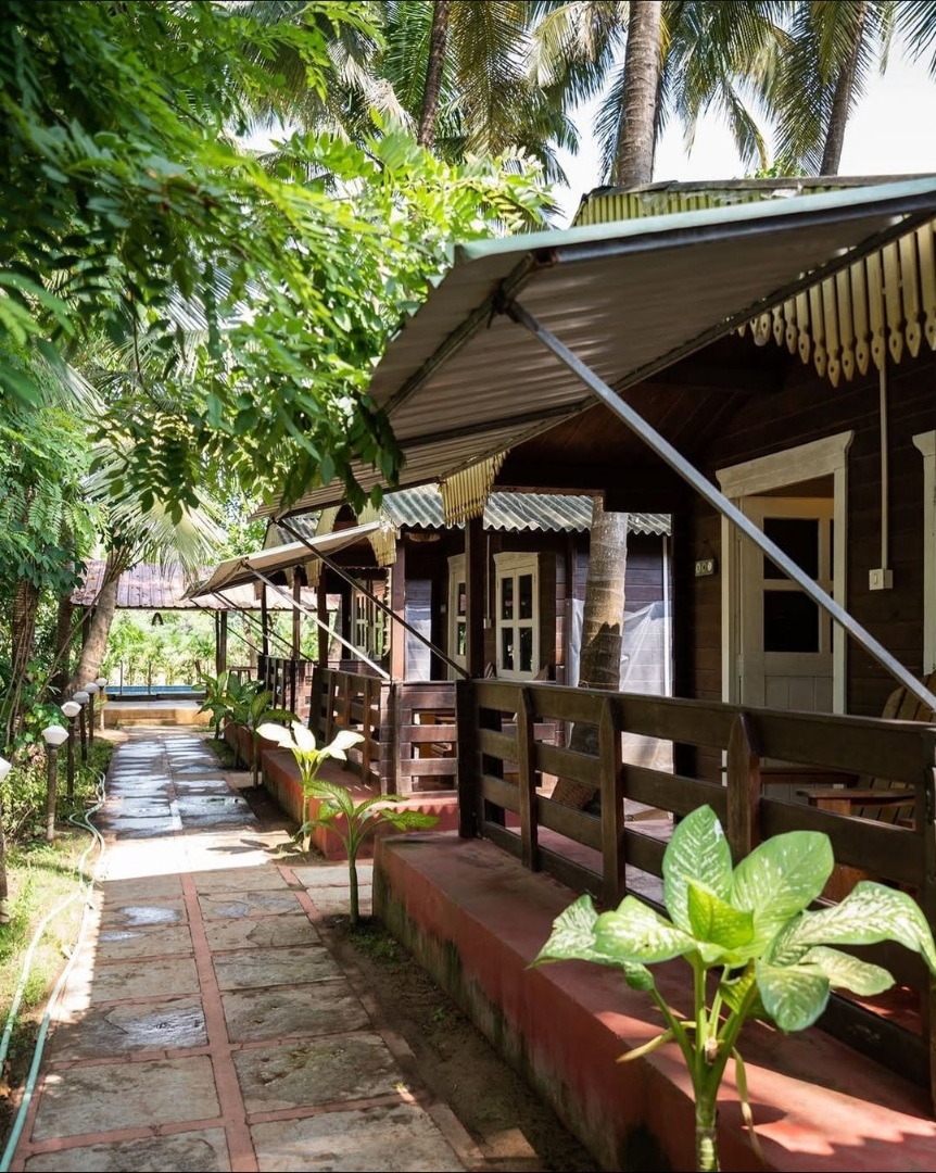 Lotusfeet Cottages by Blue Ocean